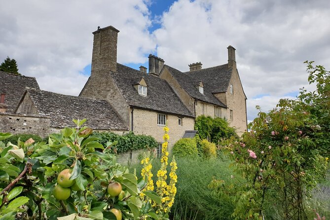 Downton Abbey Day In The Cotswolds Tour - Shilton’s ford and old cottages