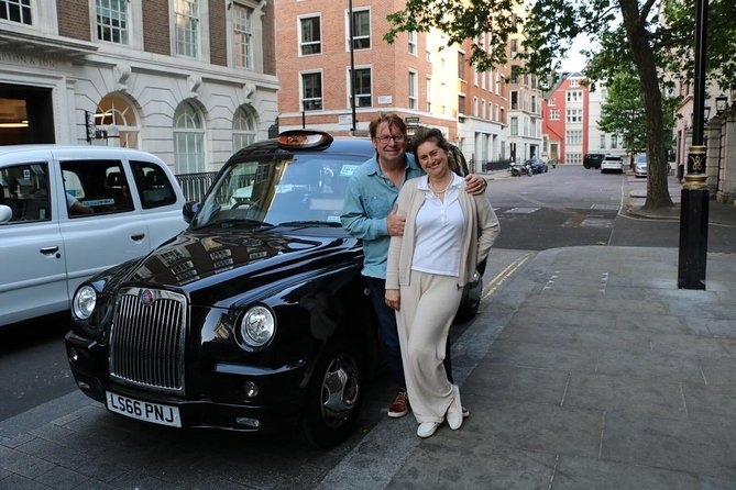 Downton Abbey London Filming Locations: Private Half-Day Tour - What the private vehicle adds