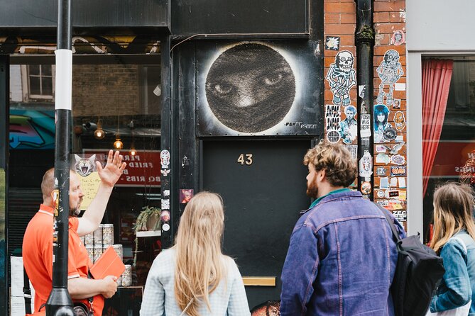 East End London Instagrammable Street Art and Graffiti Tour - A preserved Banksy wall and Shakespeare add surprise