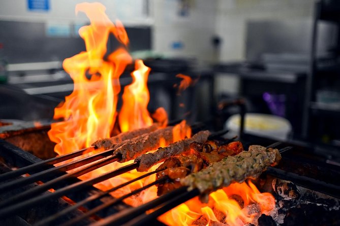 East London Indian Food Tour with 8+ Authentic Food Tastings - Tandoori cooking and Pakistani specialties