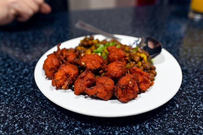 East London Indian Food Tour with 8+ Authentic Food Tastings - The guides make a real difference