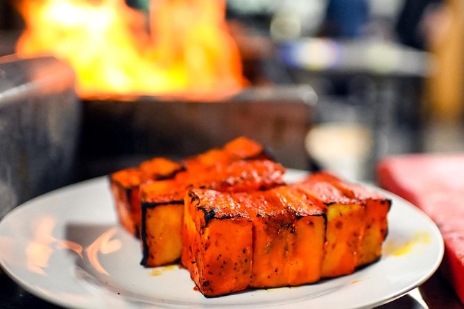 East London Indian Private Food Tour with 8+ Food Tastings - Eight or more tastings, with enough food for dinner