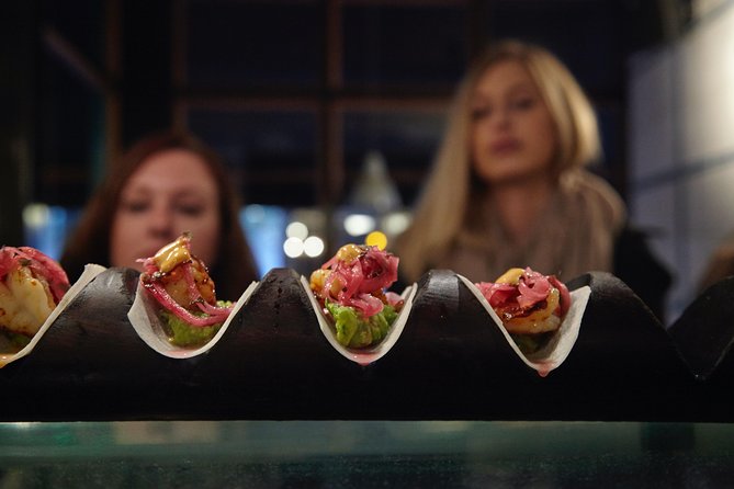 Eating London: Twilight Soho VIP Food & Drinks Tour - Bun House and Europe’s oldest Chinatown