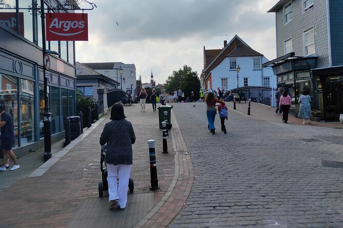 Eccentric Lewes: A Self-Guided Walking Tour - Getting started at Jireh Chapel