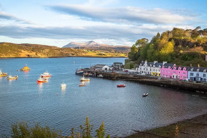 Edinburgh, Loch Ness, The Highlands from London - 3 Day Rail Tour - The hotel and train choices deserve careful attention