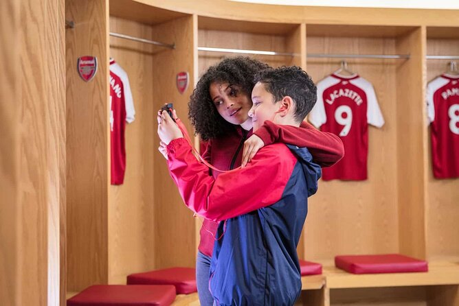 Emirates Stadium and Arsenal Museum Entrance Ticket Including Audio Guide - Getting to Emirates Stadium and managing the visit