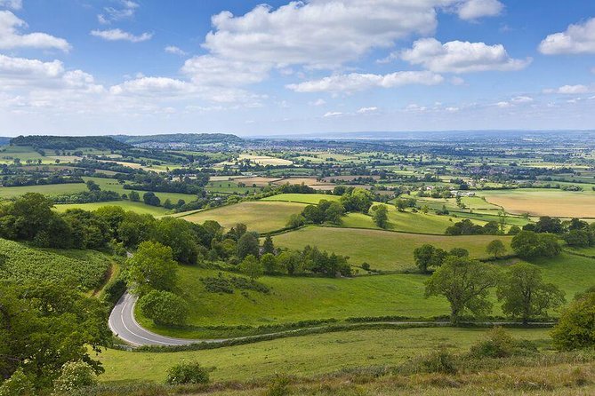 England in One Day: Stonehenge, Bath, the Cotswolds and Stratford-upon-Avon Day Trip from London - Who should book this day trip?
