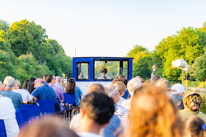 Evening 'Happy Hour' Boat Cruise For All Ages In York - The heated saloon and the outdoor choice