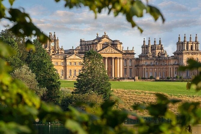 Exclusive Blenheim Palace &Cotswolds Private Day Tour from London - Bibury and the 30-minute Arlington Row stop