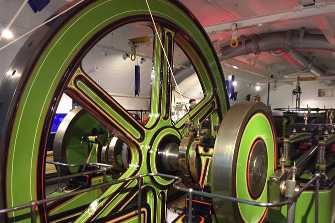 Explore Tower Bridge & London's Top 30 Landmarks Tour - Millennium Bridge and the dome of St. Paul’s