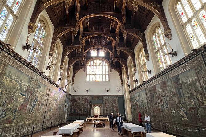 Explore Windsor Castle and Hampton Court Palace - East Molesey pub lunch: a useful pause