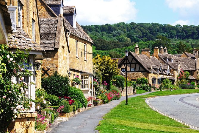 Extended Cotswolds Visit and Blenheim Palace with Cream Tea - Leaving From Bulleid Way at 8:30 am