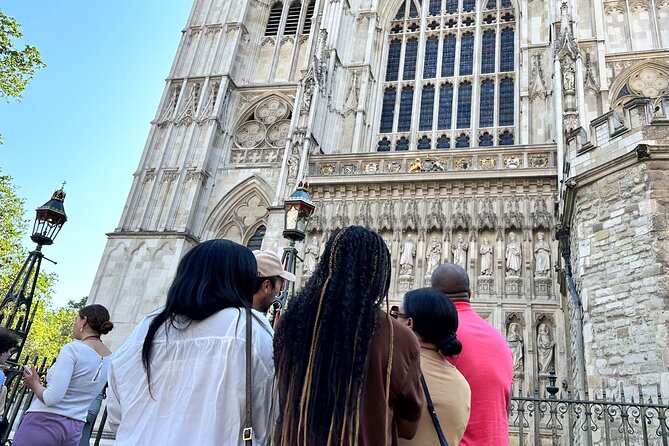 Fast Access Westminster Abbey Private Tour with a London Blue Badge Guide - Royal tombs and the Lady Chapel