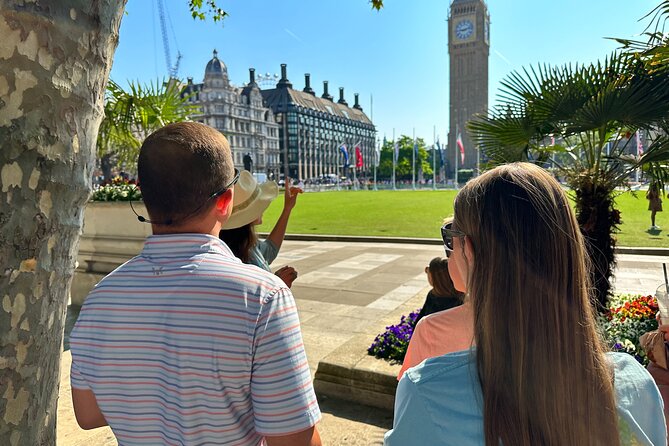 Fast Access Westminster Abbey Private Tour with a London Blue Badge Guide - A thousand years of royal and religious stories