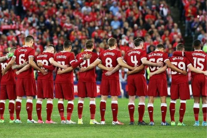 Football Experience With A Local Host In Liverpool - Anfield first, with the football atmosphere outside