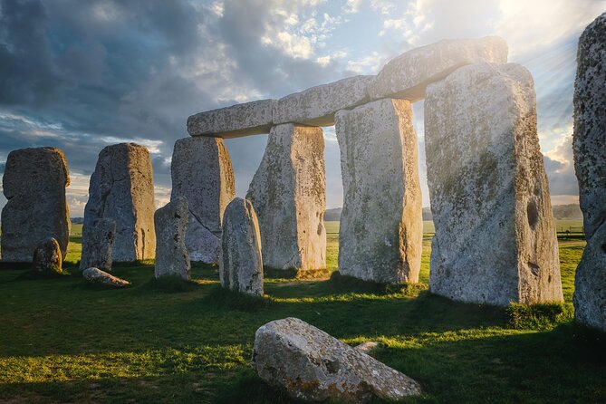 Full-Day Private Tour of Stonehenge and Bath with Pickup - The Circus, Royal Crescent, and Georgian Bath