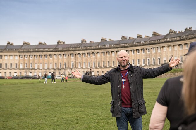 Full-Day Private Tour of Stonehenge and Bath with Pickup - Bath Abbey and 2,000 years of city life