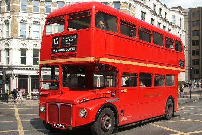 Full Day Private Walking Tour with Skip-the-Line Tower of London - Who should book this London walking tour?