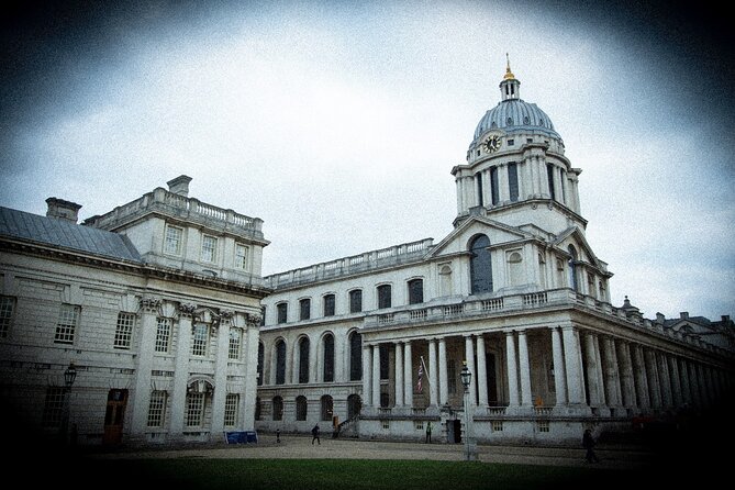 Ghosts of Greenwich: London's Haunted Walking Tour - The Star of Greenwich and the Ghost Club