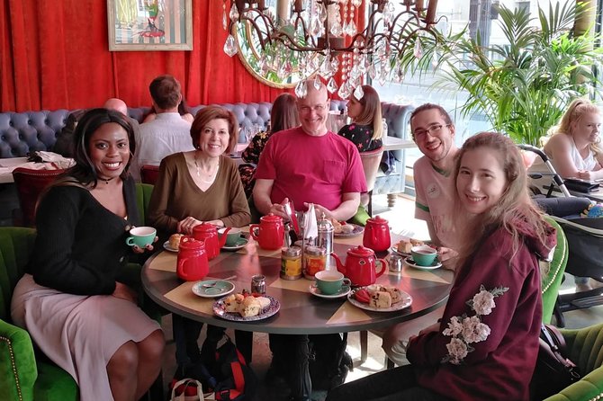 Greenwich Private Food Tour - Greenwich Market brings the strongest sense of place