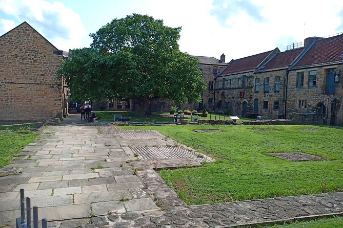Guided City Walking Tour of Newcastle - Why This Newcastle Walk Works So Well
