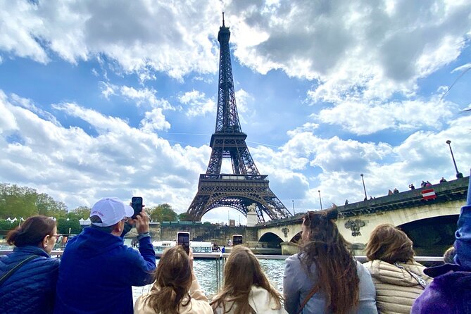 Guided Luxury Paris Day Trip with Optional Lunch at the Eiffel Tower - Choosing lunch on the Eiffel Tower