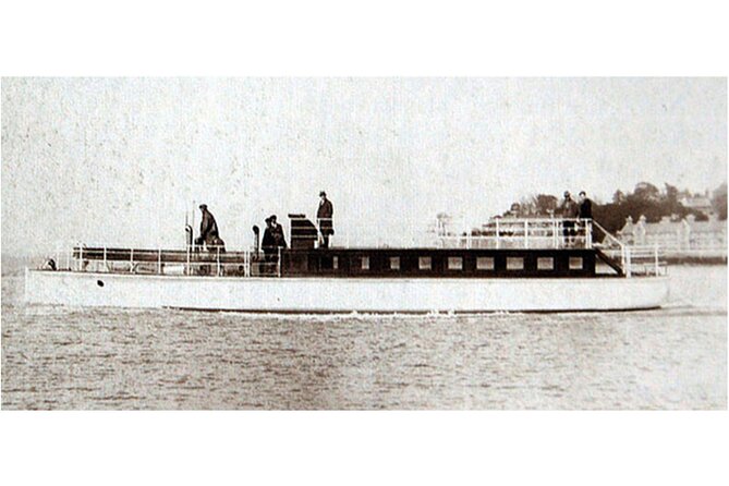 Hampton Court & Thames Riverboat Picnic - Princess Freda and The Connaught