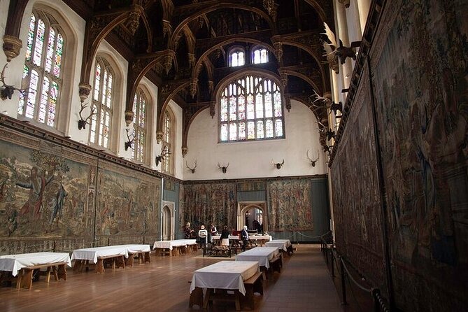 Hampton Court & Thames Riverboat Picnic - Practical details and cancellation