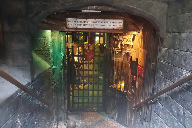 Harry Potter Azkaban Tour (Film Locations & Prison) - Borough Market and the Leaky Cauldron setting