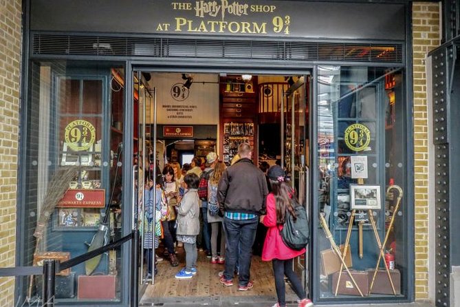 Harry Potter London Sights and Film Locations - Private Tour - Leicester Square, cinema country, and the Potter statue