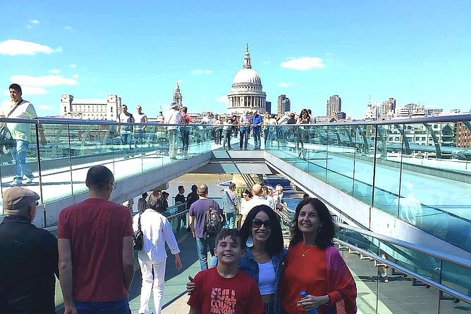 Harry Potter - Private London Taxi Tour - Hardy’s sweets and the Honeyduke’s feeling