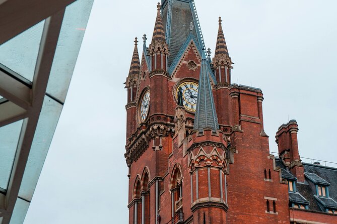 Harry Potter's most comprehensive and exclusive tour in London - St. Paul’s Cathedral and Hogwarts by Tube