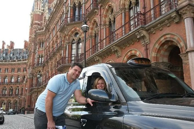 Harry Potter's Private London Taxi Tour - Westminster Abbey, Big Ben, and the government district