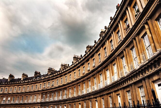 Headphoned Tour: Discover Bath & Bridgerton with Music - Key points at a glance