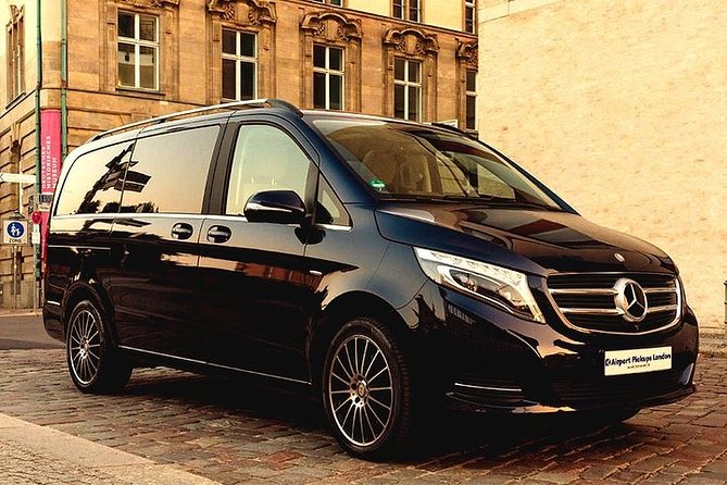 Heathrow Airport to Brighton private taxi transfers - What the ride to Brighton is really like