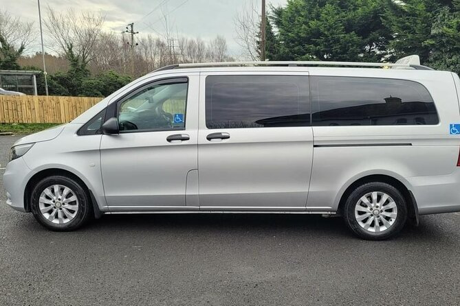 Heathrow Airport To Oxford Private Transfer - Meeting your driver inside Heathrow