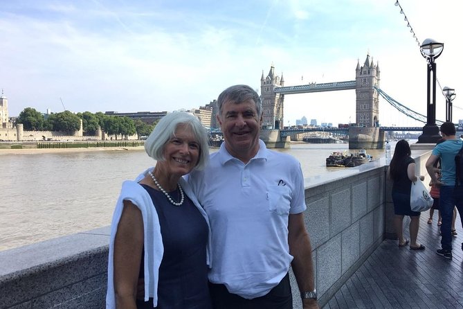 Heathrow Layover Experience: Private Full-Day Black Cab Tour - Markets, squares, parks, and the West End