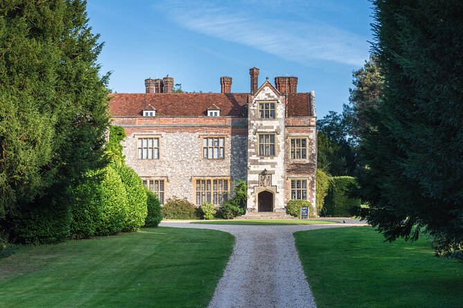Heathrow to Southampton Private Transfer - Who should book this transfer?