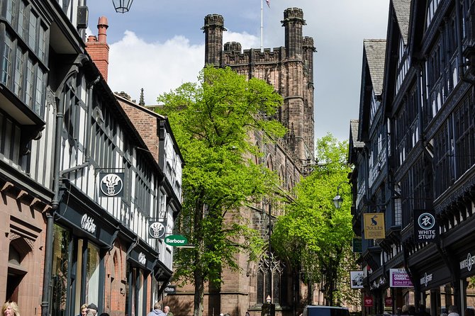 Hello Chester! Private Walking Tour - Chester in two hours: a smart first look at the city