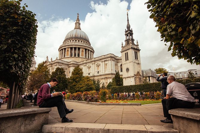 Highlights & Hidden Gems With Locals: Best of London Private Tour - The route may reach Westminster, Buckingham Palace, or the Thames