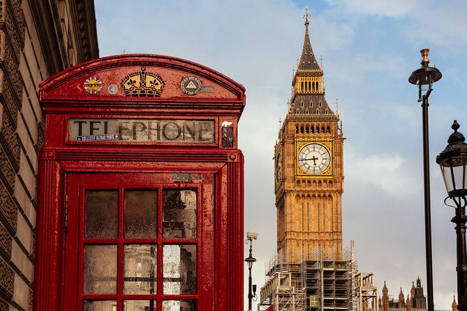 Highlights & Hidden Gems With Locals: Best of London Private Tour - What the guides add to the day