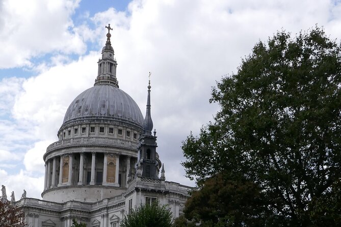 Highlights of Old London Town: Walking Tour of the Square Mile - Why the Square Mile feels like several Londons at once