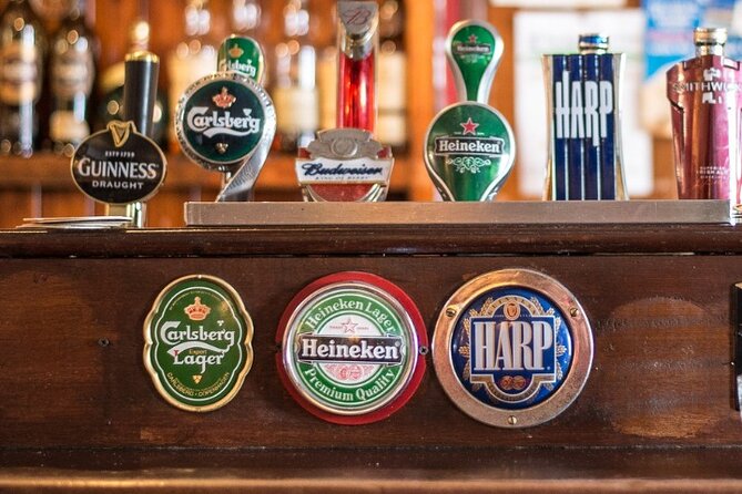 Historic Pub Walking Tour of London - Guides make the difference