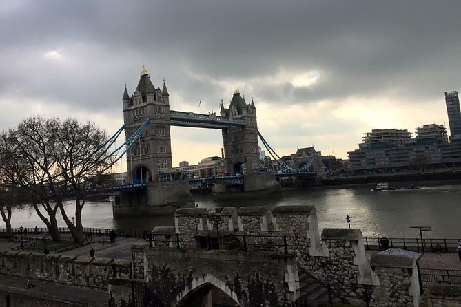 Historical City of London Private Sightseeing Day Tour - What the Private Van Adds