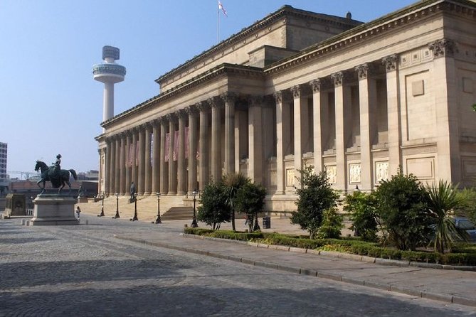 History Guided Tour of Liverpool and the Beatles - Liverpool ONE and the change in the city center