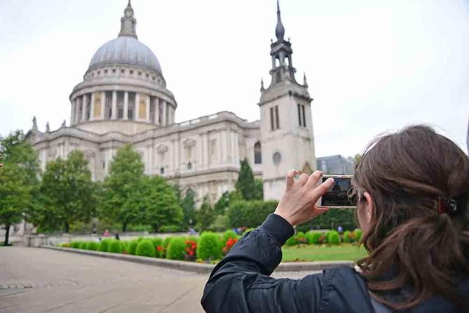 Iconic London Landmark Photography City Tour - A private photography lesson with London as your classroom