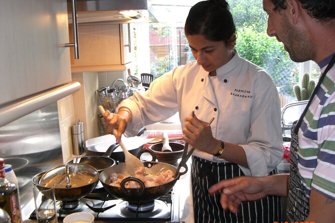 Indian Cooking Masterclass in London - Building the meal, one dish at a time