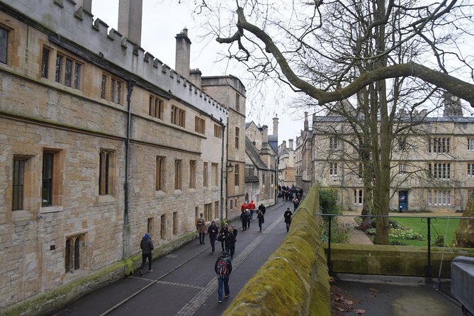 Inspector Morse, Lewis and Endeavour Oxford Walking Tour - What the guides add to the experience