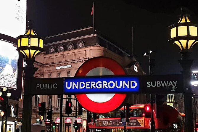 Interactive Treasure Hunt Experience - Central London's Secrets - Solving the first clues through central London