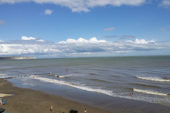 Isle of Wight Guided Day Tour from London - Sandown Pier: a second seaside pause